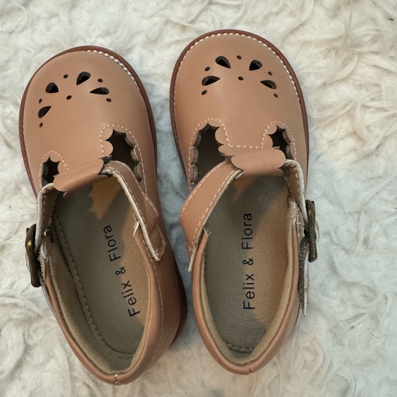 Mary Jane Kids Shoes - Picture 4 of 5